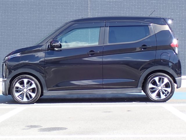 車両画像17