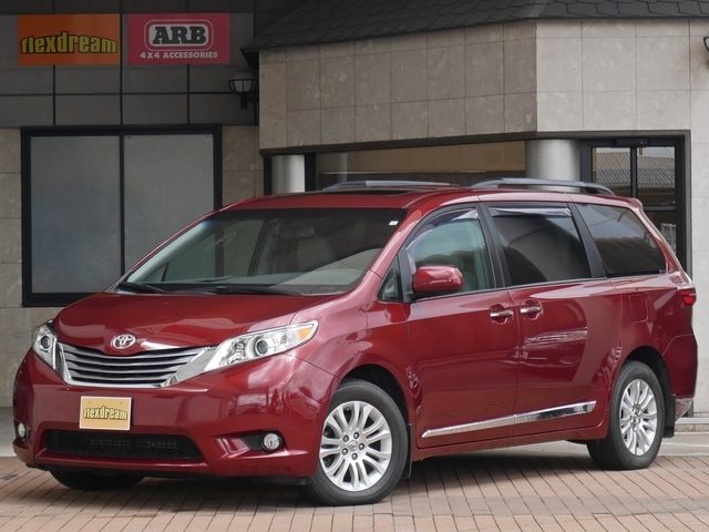 シエナ　４ＷＤ　ＸＬＥ