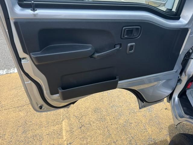 車両画像14