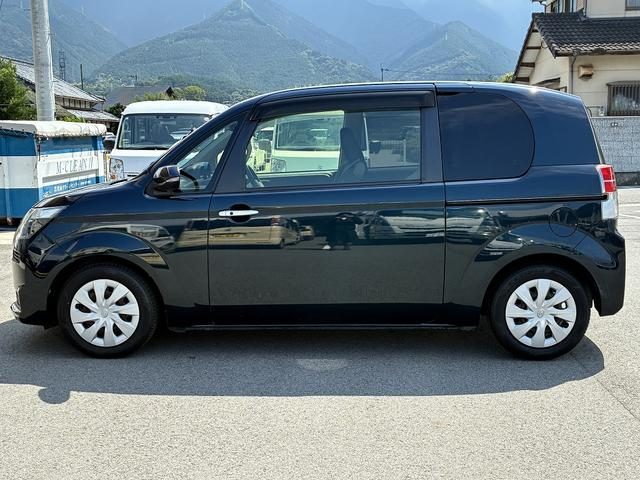 車両画像4