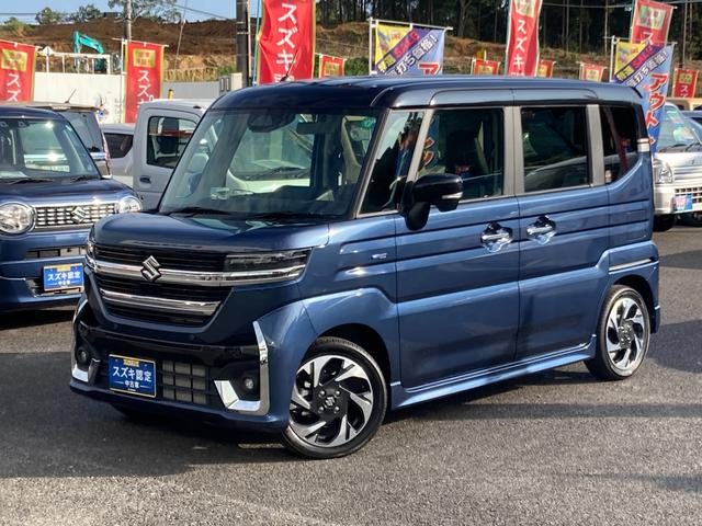 スペーシア　カスタム　４ＷＤ　カスタム　ＨＹＢＲＩＤ　ＸＳターボ