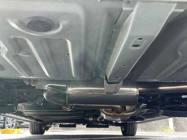車両画像11