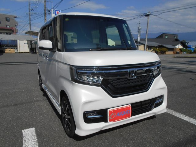 Ｎ　ＢＯＸ　カスタム　Ｇ　Ｌ　ホンダセンシング