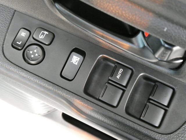 車両画像23