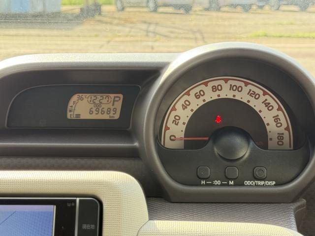 車両画像11