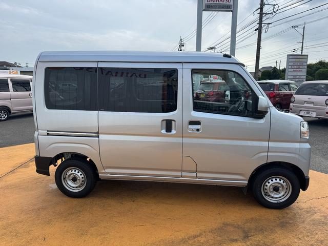 車両画像8