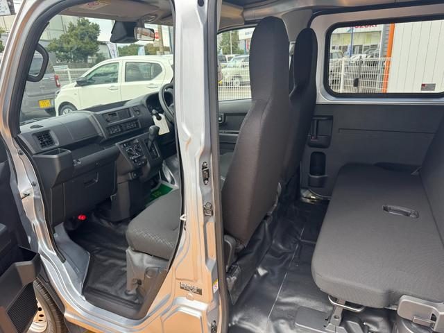車両画像12