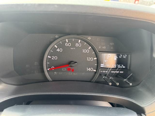 車両画像16