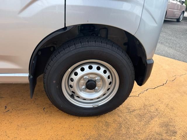 車両画像24