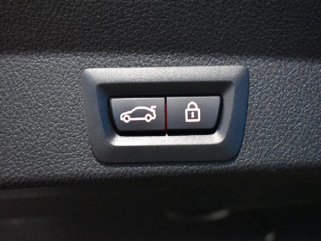 車両画像14