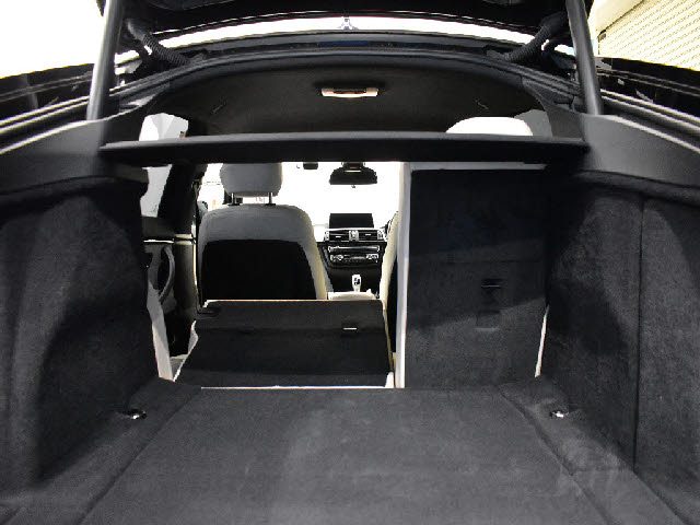 車両画像22