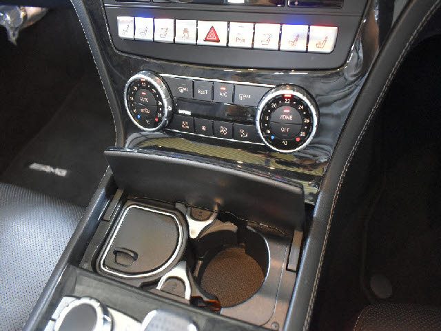 車両画像12