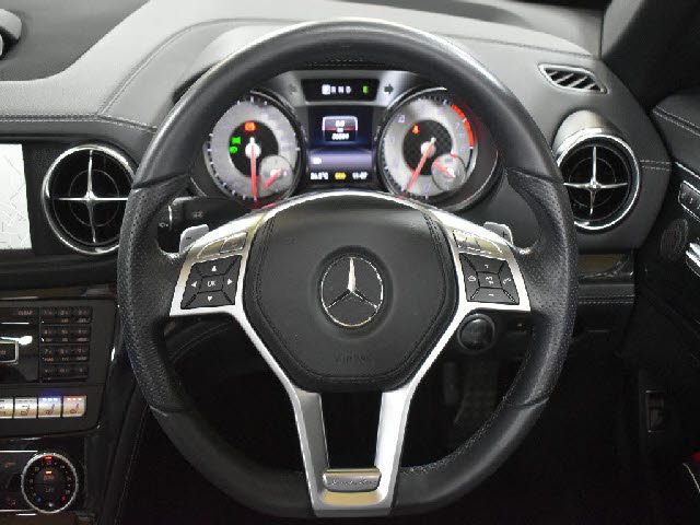車両画像16