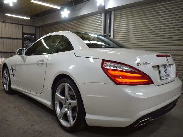 車両画像23