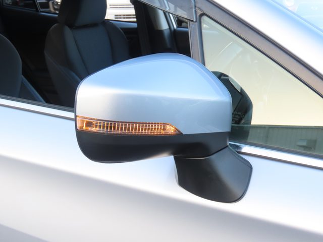 車両画像15
