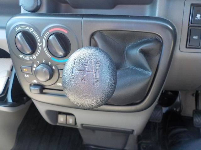 車両画像18