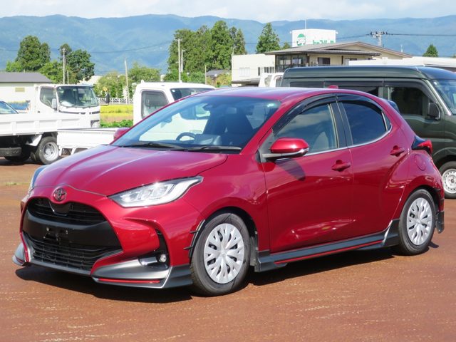 ヤリス　Ｚ　ナビ　衝突安全　６ＭＴ　オートＡＣ