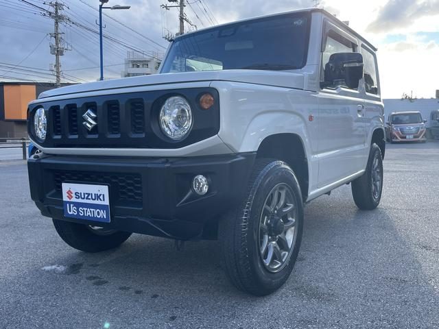ジムニー　４ＷＤ　ＸＣ　【バックカメラ付き】