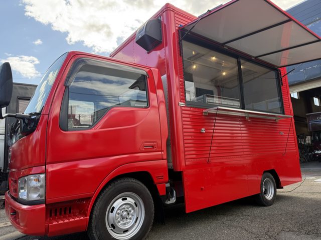 タイタンダッシュ　キッチンカー　８Ｎｏ．登録車