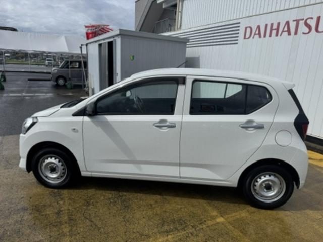 車両画像4