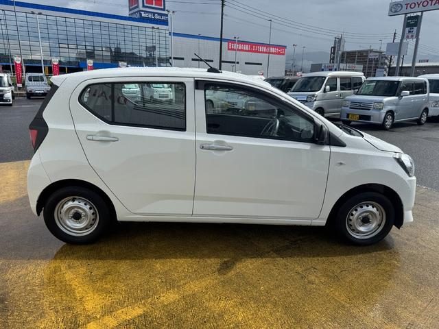車両画像8