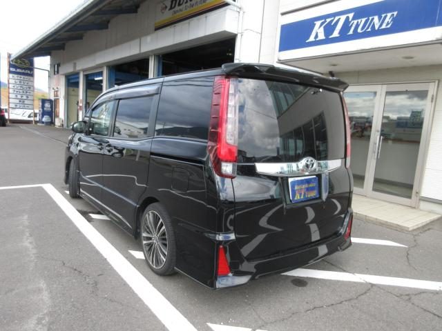 車両画像8