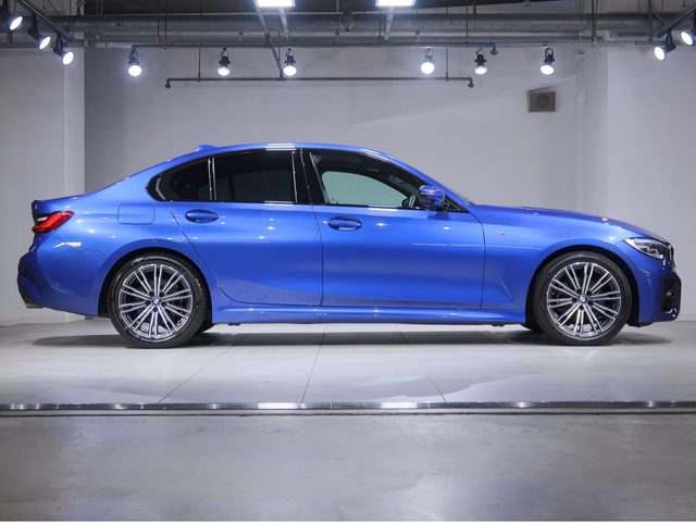 車両画像4