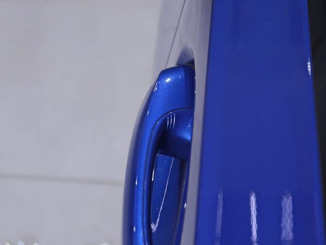 車両画像28