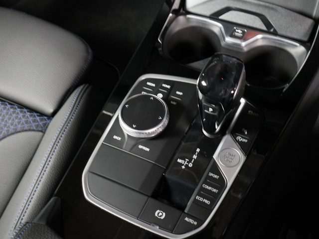 車両画像14
