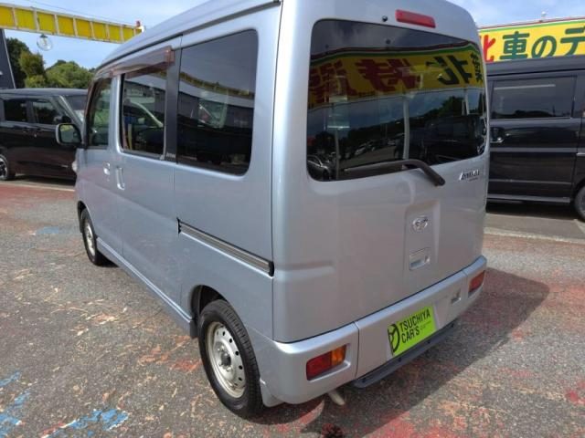 車両画像12