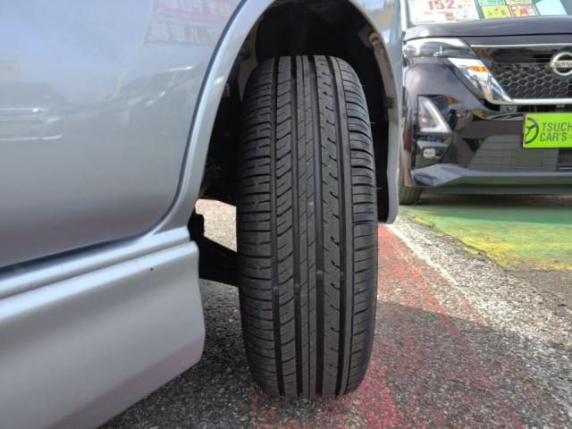 車両画像28