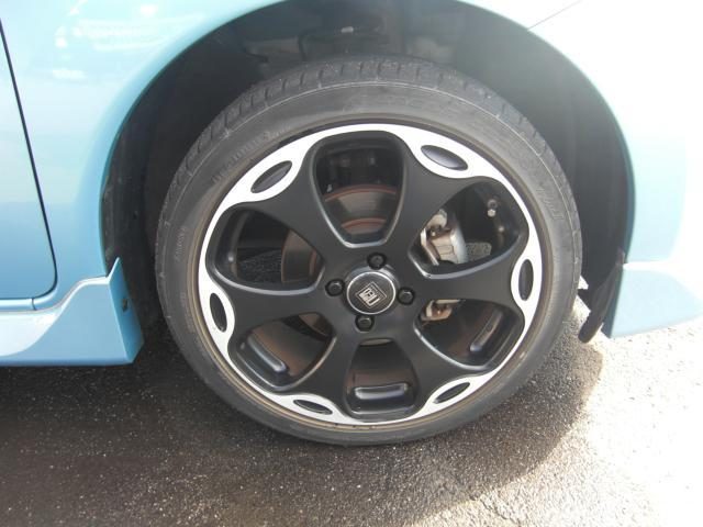 車両画像18
