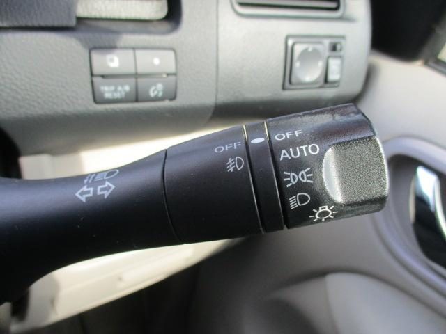 車両画像16