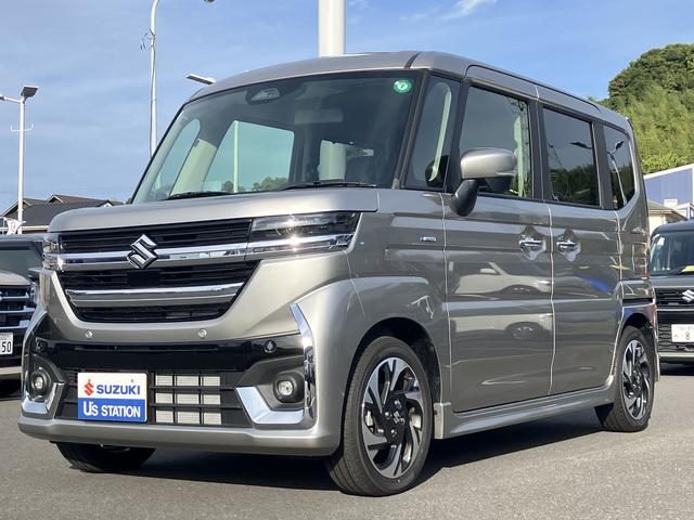 スペーシア　カスタム　４ＷＤ　カスタム　ＨＹＢＲＩＤ　ＸＳターボ