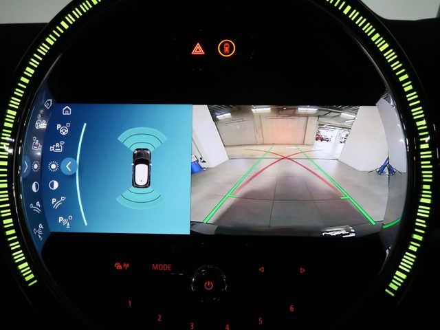 車両画像25