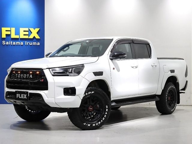 ハイラックス　４ＷＤ　４ドア２．４Ｚ　ＧＲスポーツディーゼルタ