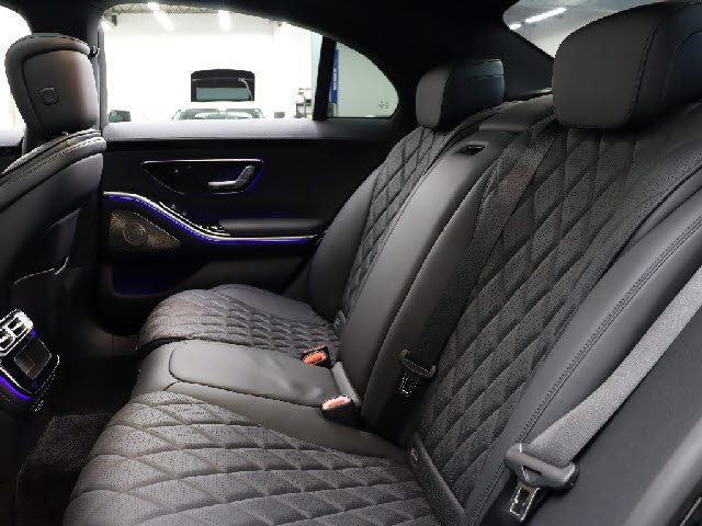 車両画像18