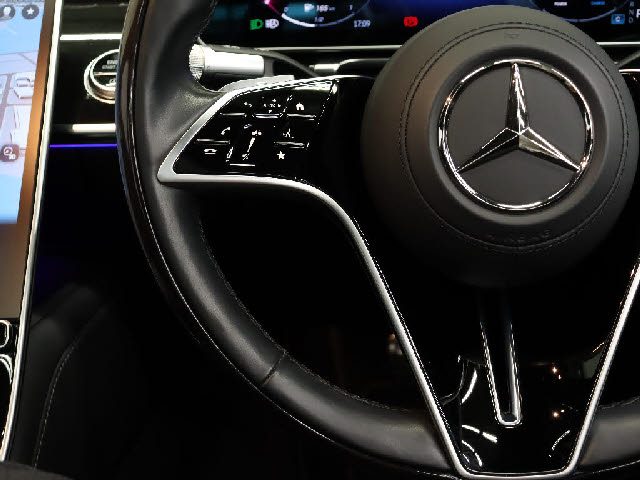 車両画像24