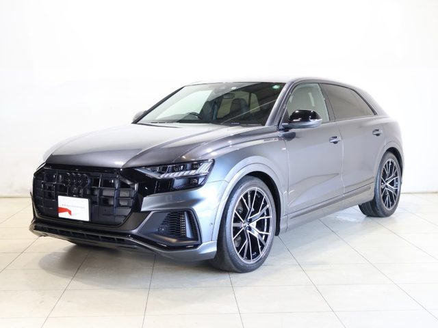 Ｑ８　５５　ＴＦＳＩ　クワトロ　Ｓライン