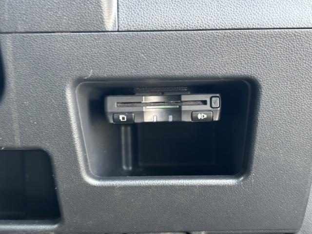 車両画像16