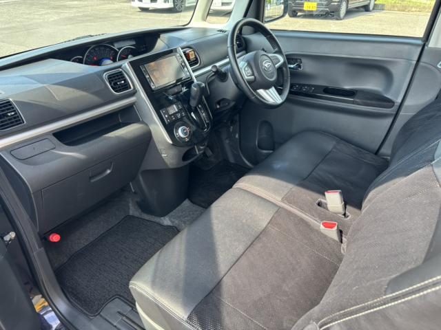 車両画像30
