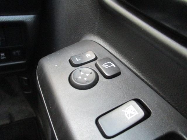 車両画像15