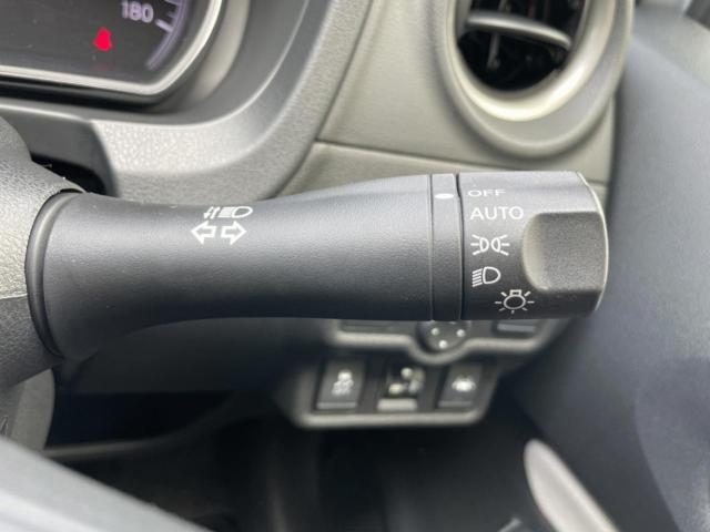 車両画像13