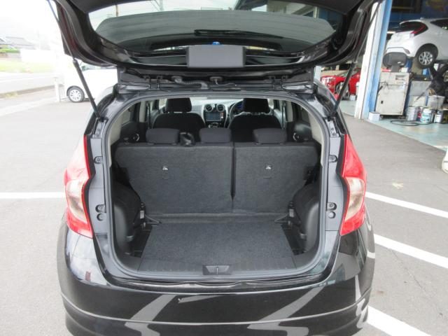 車両画像12