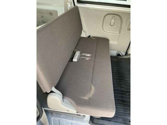 車両画像15