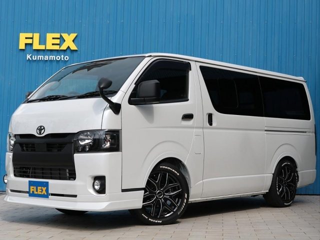 ハイエースバン　２ＷＤ　５Ｄ２．８ＤＴスーパーＧＬダークプライム