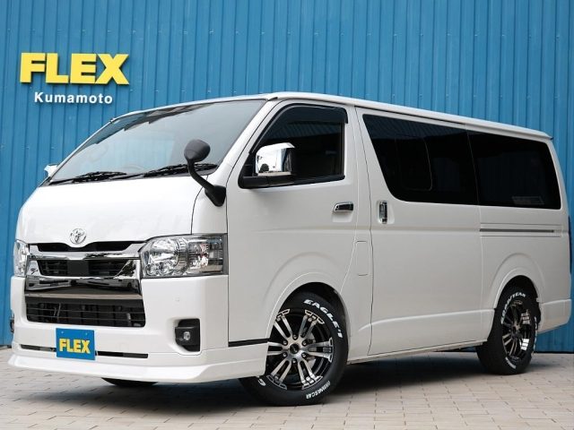 ハイエースバン　２ＷＤ　５Ｄ２．８ＤＴスーパーＧＬダークプライム