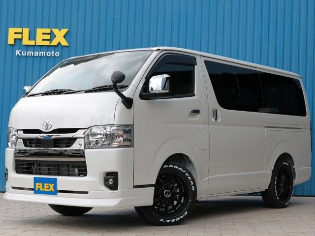 ハイエースバン　２ＷＤ　５Ｄ２．０スーパーＧＬダークプライムⅡロ