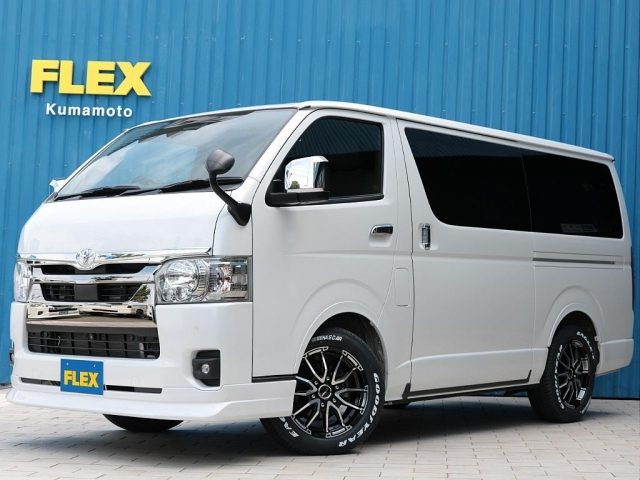 ハイエースバン　２ＷＤ　５Ｄ２．８ＤＴスーパーＧＬダークプライム