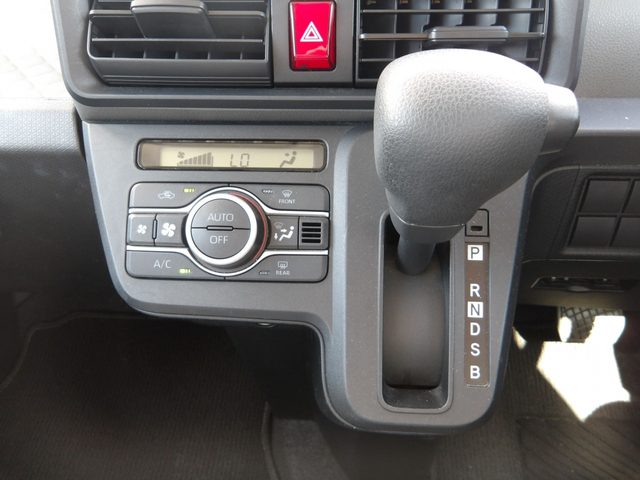 車両画像11